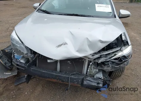 2017 Toyota Corolla Se from USA, damaged, VIN 2T1BURHE0HC856370